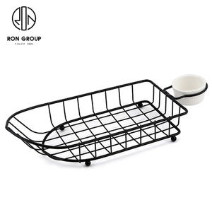 Per friggere cestini per pane Chipschicken vendita in fabbrica filo metallico cestino a forma di barca <span class=keywords><strong>nero</strong></span> con un portabicchieri per salsa per cucina - Product Image 1
