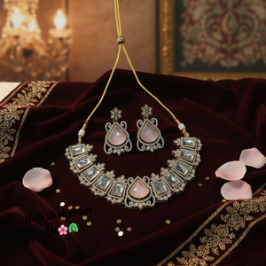 Super Quality Traditional Antique Gold Plated Ethnic Necklace <b>Set</b> Earrings Maang Tikka for Party Engagement Anniversary Wedding - Product Image 3