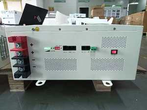 Convertisseur solaire hybride économique avec MPPT pour les systèmes d'alimentation connectés au réseau domestique - Product Image 2