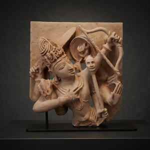 Escultura de Tripurantaka, Dios Shiva, Inspirada en el Arte del Templo Indio del Siglo X, para Exhibición en Museos y Decoración de Patrimonio - Product Image 3