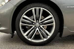 ขายส่งรถยนต์มือสอง Q50 Hybrid AWD Premium 4 ประตู ซีดาน เบาะหนัง เกียร์อัตโนมัติ ล้อแม็ก R18 พวงมาลัยซ้าย ราคาพิเศษ - Product Image 2