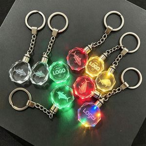 Porte-clés en cristal K9 de qualité supérieure, gravé au laser 3D, bords lisses, pour célébrations d'anniversaire, cadeaux de mariage, articles promotionnels et événements - Product Image 1