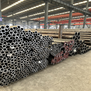 Tuyau en acier sans soudure noir peint, <span class=keywords><strong>tube</strong></span> rond en acier au carbone Sch40 A106 Gr.B, directement de l'usine, pour la construction et les pipelines - Product Image 6