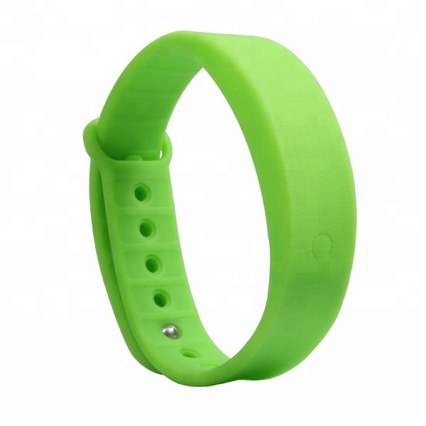 Fashionable Health Sports Smart Watch Fitness tracker W5S Multi-functional Smart Bracelets for Kids and Small Wrists