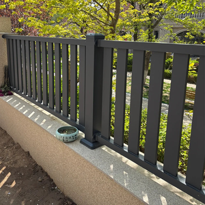 Panneau de clôture horizontal en aluminium gris moderne - Barrière d'intimité durable et peu exigeante en entretien, hauteur de 6 pieds, utilisation sur chantier - Product Image 5