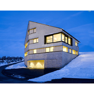 Casa prefabricada HEGE de estructura de acero ligero, diseño moderno de dos pisos con garaje y balcón. - Product Image 5