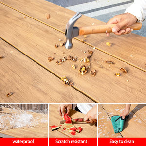 Set Tavolo e Sedie da Esterno in Plastica Effetto Legno con Telaio in Alluminio Impermeabile Antiruggine per Patio e Sala da Pranzo - Product Image 6