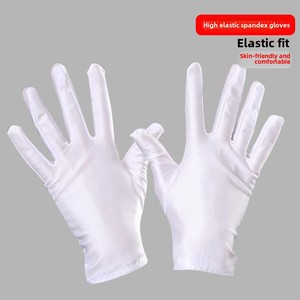 <span class=keywords><strong>Guanti</strong></span> da Cerimonia Q50001 <span class=keywords><strong>Bianchi</strong></span> a 3 Fili per Bambini e Ragazzi, <span class=keywords><strong>Guanti</strong></span> da Polso per Matrimoni - Product Image 4