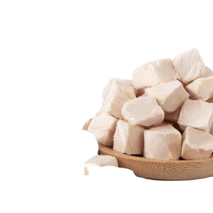 Friandises pour chats lyophilisées biologiques en gros, seau de granulés de poulet et d'épinards, riches en protéines, sans sucre, fabriquées à partir de viande de haute qualité - Product Image 3