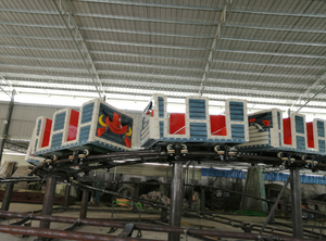 Mini Montañas Rusas Modernas, Nuevo Diseño, Atracciones Emocionantes para Parques Temáticos, Uso Interior y Exterior para Centros Comerciales, Material de Acero - Product Image 5