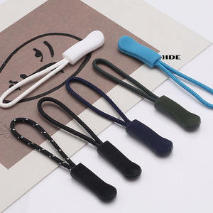 Tirettes de fermeture éclair colorées en caoutchouc moulées par injection, boucles de cordon en PVC, languettes en forme de chenille pour bagages, vêtements de yoga et de sport - Product Image 4