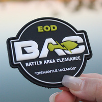 Fabricant de patchs en caoutchouc, logo personnalisé, patchs en caoutchouc de silicone 3D en relief, à coudre ou à repasser, pour sac à dos