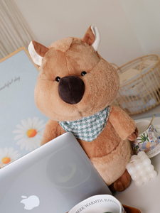 Jouet en peluche Quokka super doux avec écharpes à carreaux Adorable jouet en peluche Quokka cadeau pour enfants - Product Image 2