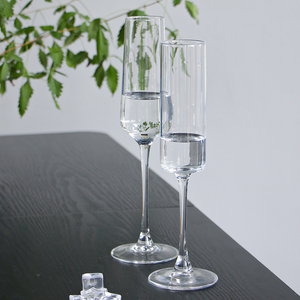 Flûte à <span class=keywords><strong>champagne</strong></span> en cristal sans plomb de 190 ml, gobelet à vin de <span class=keywords><strong>mariage</strong></span> en gros, gobelet à vin droit avec long pied - Product Image 5