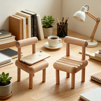 Support de téléphone en bois de hêtre massif, mini chaise mignonne, petit support de téléphone portable en bois pour la décoration de bureau