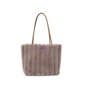 Sac fourre-tout en fourrure chaud pour femme, design uni, matière peluche, idéal pour l'hiver - Product Image 2