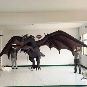 चरण सजावटी inflatable फांसी संगीत घटनाओं के लिए उड़ान ब्लैक ड्रैगन शुभंकर