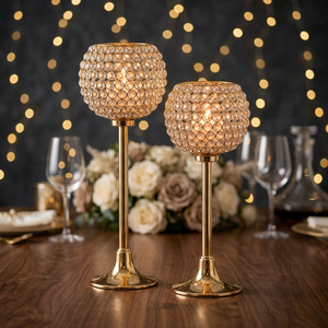 Ensemble de 2 bougeoirs en cristal doré, décoration de table de mariage de luxe, bougeoirs à bougies tealight dorés et brillants - Product Image 5