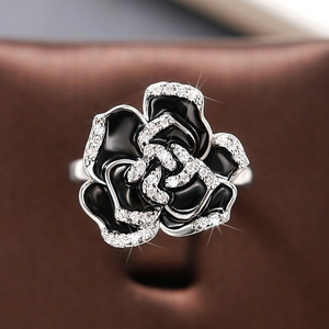 Anello con Design a Rosa Nera, Stile Vintage, Gioiello da Dito per Donne - Product Image 3