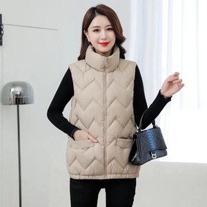Automne hiver mi-âge femmes mode rembourré gilet gilet fermeture éclair poches <span class=keywords><strong>sans</strong></span> manches <span class=keywords><strong>matelassé</strong></span> <span class=keywords><strong>veste</strong></span> hauts chaud manteau gilet - Product Image 2