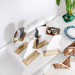 Modern kore tarzı makyaj aynası düzensiz Ins akrilik dekoratif taban 3mm ahşap taban kozmetik De Maquillaje güzellik aracı - Product Image 2