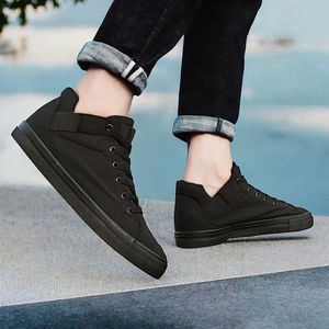 Nouvelles baskets décontractées tendance pour hommes en toile blanche vulcanisée, légères et polyvalentes, à lacets - Product Image 2