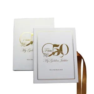Özelleştirilmiş benzersiz şeffaf akrilik davetiyeleri 50th doğum günü lüks kağıt ciltli davetiye kutusu zarf ile