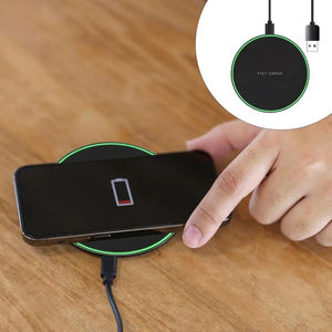 Universal 15W Fast <strong>Cordless</strong> <strong>Charger</strong> 10W Output Power Wireless <strong>Phone</strong> Charging Pad 5V/2A Input - Product Image 4