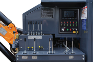 KAISHAN İki Kademeli Sıkıştırmalı Dizel 13m/dak/18 bar Madencilik Paletli Portatif Kaya Delici Rulmanlı Dişli Motorlu Patlatma Delikleri DTH - Product Image 2