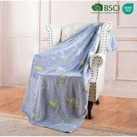 Couverture en flanelle Night Glow Astronaut Rocket, motif spatial, plaid en peluche pour lit, canapé, chambre d'enfant, textile de maison, vente en gros OEM