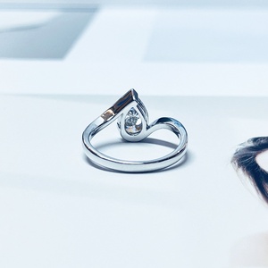 Anillos de compromiso y boda de lujo con diamante de 1 quilate, corte brillante, color D, VVS, cultivado en laboratorio, oro blanco de 14 quilates, certificado IGI, para mujer - Product Image 3