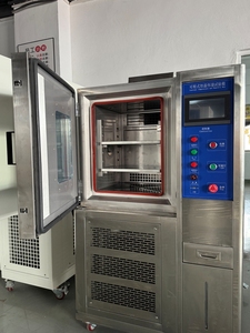 80Lプログラム可能な環境テスト部屋一定温度及び湿度制御タイプ-40〜150 ℃ - Product Image 4
