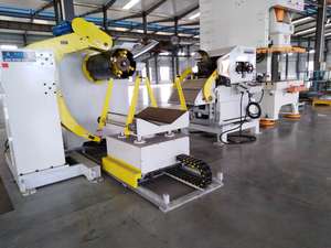 HAIWEI PLC-Intelligentes 3-in-1-Abwickel-Glätteisen-Zuführsystem 2,2/4,5 kW Leistung 5T Kapazität für 0,3-4,5mm dickes Metall - Product Image 3