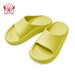 Sandales modernes en EVA à plateforme épaisse, logo personnalisé, vente en gros, semelle épaisse Cloud, pantoufles légères - Product Image 1