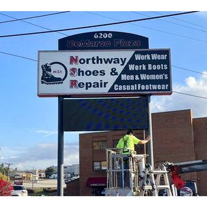 Ngoài trời đầy đủ màu sắc 4x8ft điện tử <span class=keywords><strong>LED</strong></span> quảng cáo kinh doanh bảng hiệu trên đường phố cực cửa hàng kỹ thuật số biển quảng cáo - Product Image 6