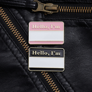 สวัสดี ฉันคือเข็มกลัดแนะนำตัวส่วนตัว ออกแบบเองได้ ป้ายชื่อโลหะเคลือบอ่อน - Product Image 3