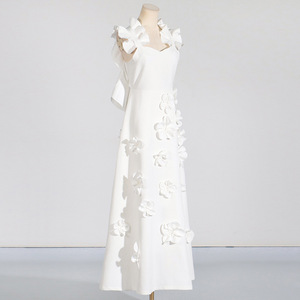 Nouvelle Robe Blanche Slim Sans Dos pour Femme, Motif Floral, Collection Printemps, Tendance - Product Image 3