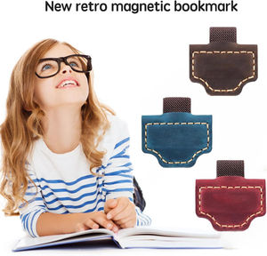 ที่คั่นหนังสือหนังวินเทจแบบแม่เหล็กพร้อมห่วงยางยืดสำหรับใส่ปากกา ที่คั่นหน้าหนังสือสำหรับคนรักหนังสือ มีจำนวนสั่งซื้อขั้นต่ำน้อย ที่คั่นหนังสือพร้อมที่ใส่ปากกา - Product Image 3