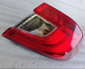 Para <span class=keywords><strong>Honda</strong></span> <span class=keywords><strong>Accord</strong></span> 2018-2022 Auto repuesto lente roja luz azul lámpara trasera interior 34150TVAA01 34155TVAA01 nueva condición - Product Image 3