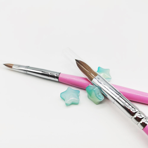 Pinceau à ongles en acrylique à tête ronde 100% Kolinsky avec manche en bois rose, logo personnalisé, outil d'art d'ongles 3D - Product Image 2