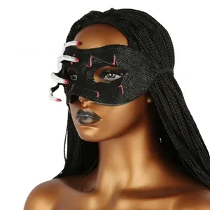 <span class=keywords><strong>Masque</strong></span> d'Halloween d'horreur à lacets avec crâne à la <span class=keywords><strong>main</strong></span> <span class=keywords><strong>Maison</strong></span> hantée <span class=keywords><strong>Masque</strong></span> sanglant Steampunk Cosplay Costume Mascarade Masques de fête Fabricant - Product Image 2