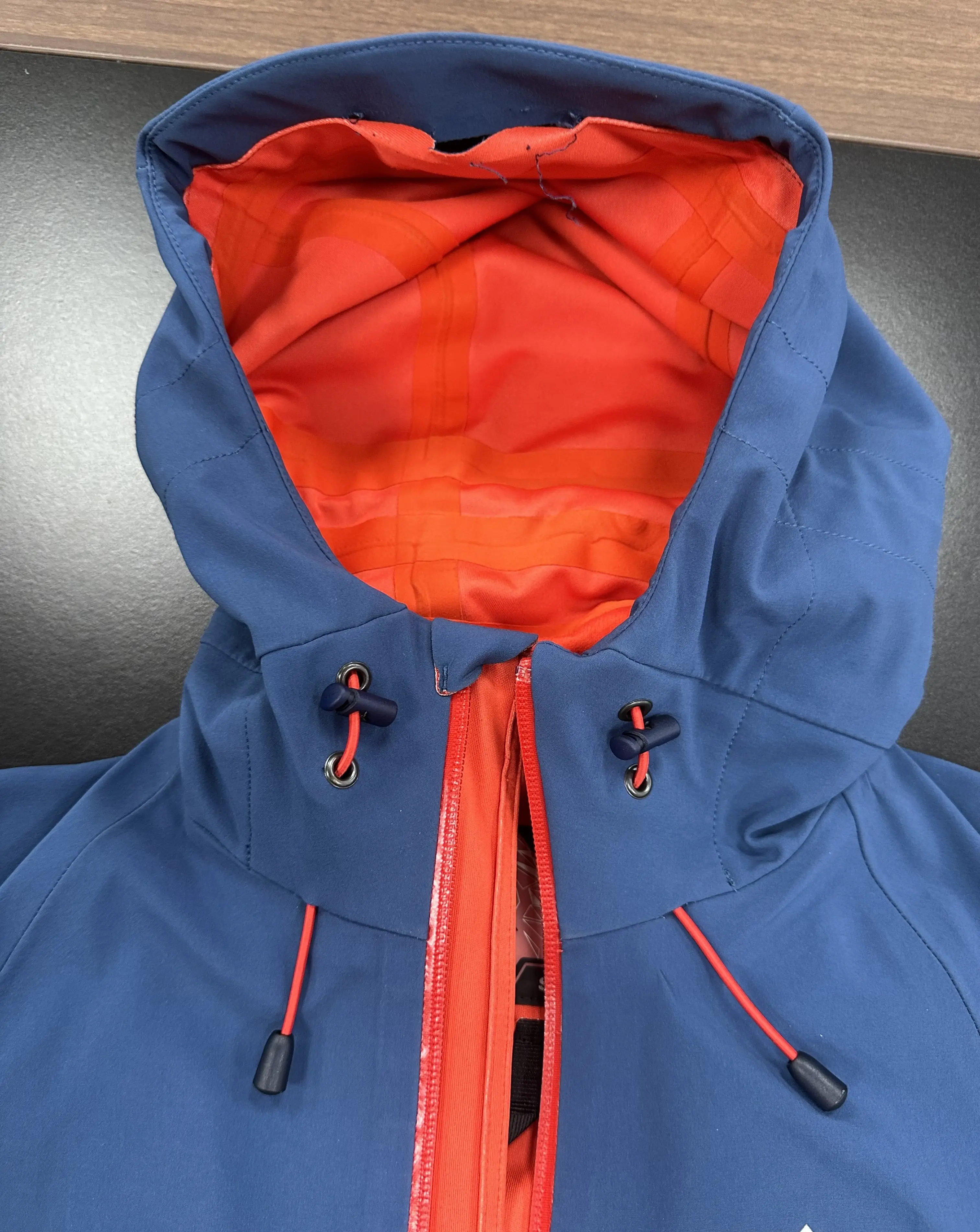 Arcteryx açık özel 3 katmanlı erkek softshell ceket XL XXS boyutları erkekler için su geçirmez ceket kış logosu kapüşonlu erkek ceketler