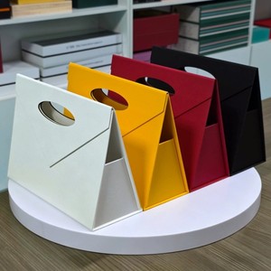 Boîte pliante de luxe personnalisée EVERWIN, boîte rigide en carton triangulaire, boîte cadeau magnétique, emballages pliables recyclables et réutilisables de qualité supérieure - Product Image 3