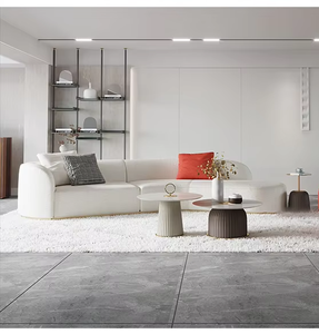 Juego de Sofás de Estilo Europeo Moderno, Diseño de Última Generación, Sofá Semicircular Tapizado en Tela de Peluche de Felpa Blanca para Sala de Estar - Product Image 4