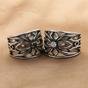 European American Style <b>Titanium</b> Steel Hollow Flower <b>Ring</b> Retro Punk Men's Jewelry Silver White Diamond Casual Geometric Design - Product Image 1
