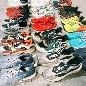 S09 erkekler için kullanılan ayakkabı markalı temiz ve çok iyi durumda ikinci el sneakers ayakkabı çin marka vip sınıf iyi bir kalite