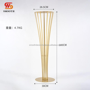 ขาตั้งดอกไม้เหล็กทรงเรขาคณิตสีทองแบบเรียบหรู ปรับแต่งได้ สำหรับจัดดอกไม้สไตล์โมเดิร์น ใช้ตกแต่งงานแต่งงาน - Product Image 6