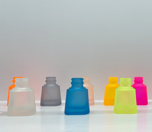 <span class=keywords><strong>2025</strong></span> Thiết Kế Mới Nước Dựa Acrylic Lớp Phủ Thủy Tinh Nhiệt Độ Thấp 150 Độ Dầu Nướng Matte Bóng Tất Cả Các Loại Kính Phun - Product Image 3