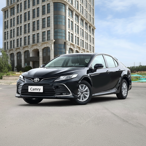 Hot 2025 China 2.0L 4 puertas 5 asientos gasolina sedán Autos usado Toyota Camry 2023 2024 coche nuevo híbrido para la venta - Product Image 1