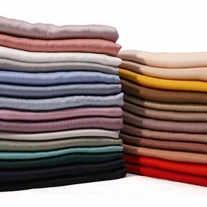 Sıcak Premium saten kırışık başörtüsü eşarp şal düz müslüman kadınlar hicap nefes İslam kadınlar türban pilili eşarp ramazan - Product Image 6